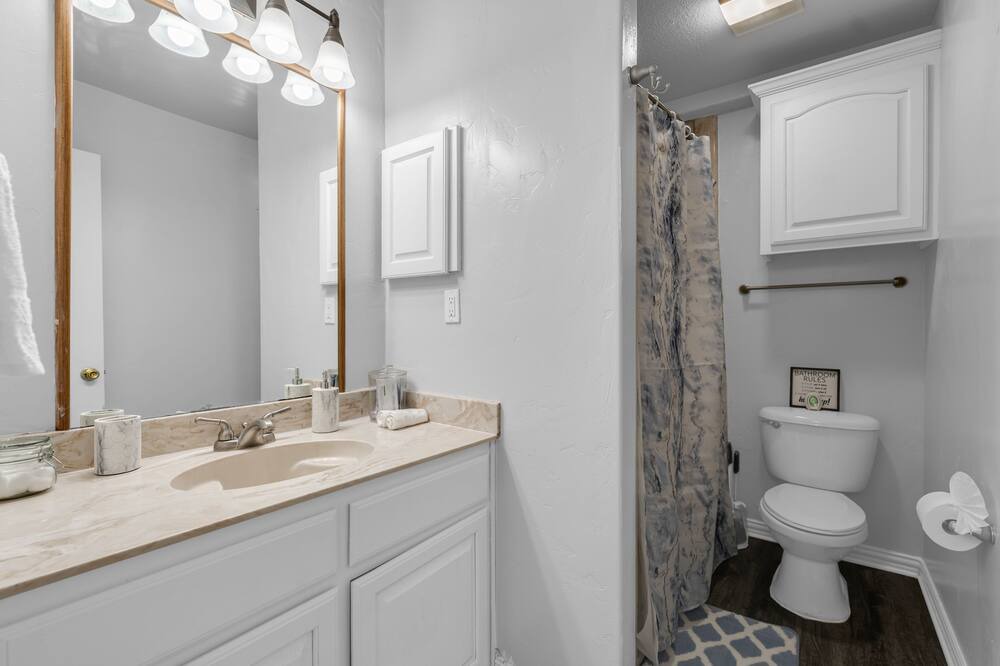 Photo of Bathroom in South Arlington