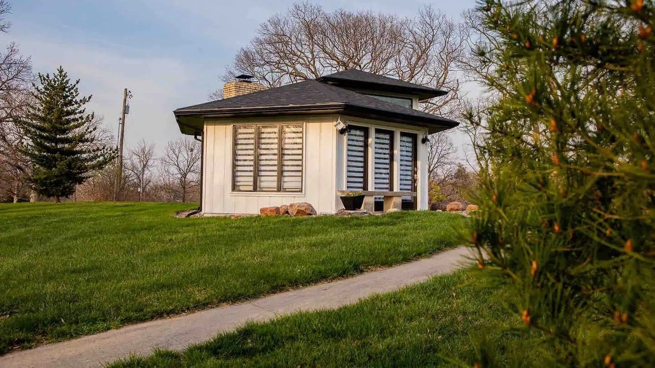 Photo of Outdoor in New Century