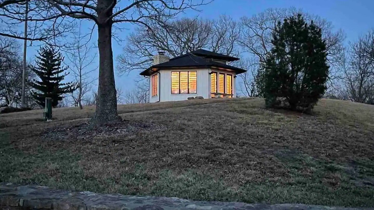 Photo of Outdoor in New Century