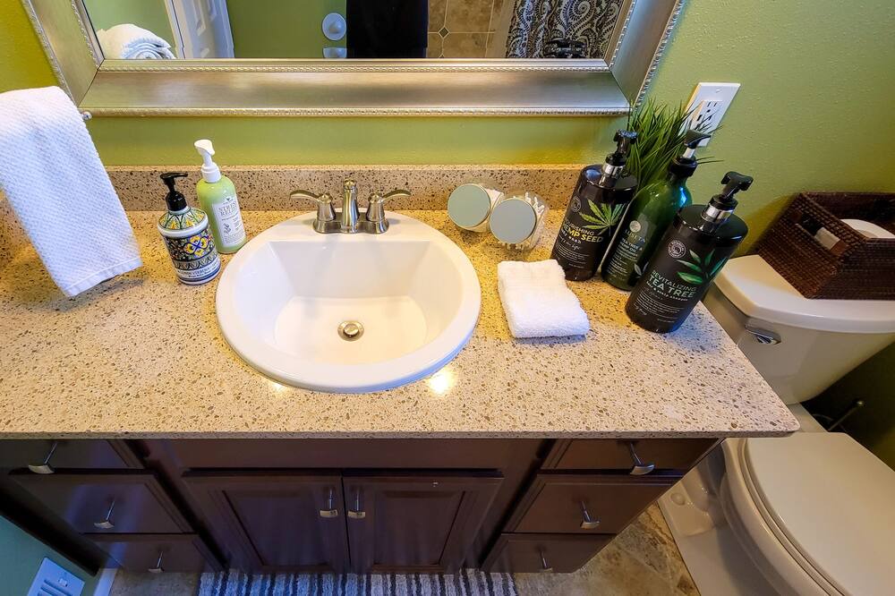 Photo of Bathroom in Nob Hill