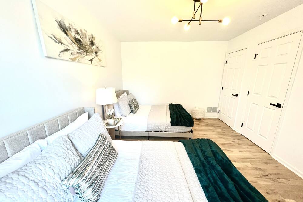 Photo of Bedroom in Olathe
