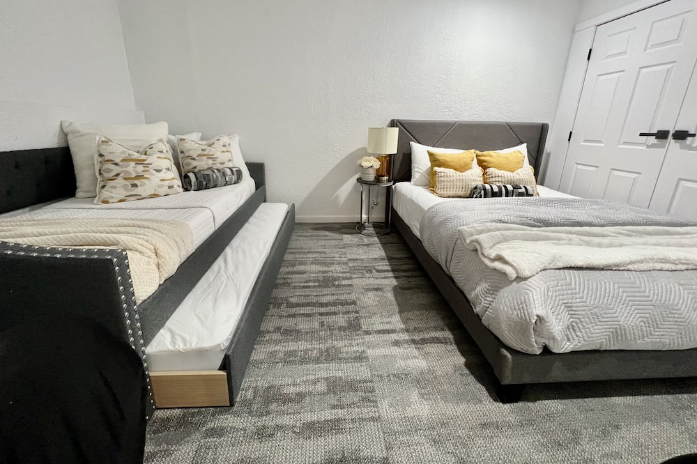 Photo of Bedroom in Olathe