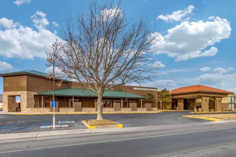 Photo of Outdoor in Roswell