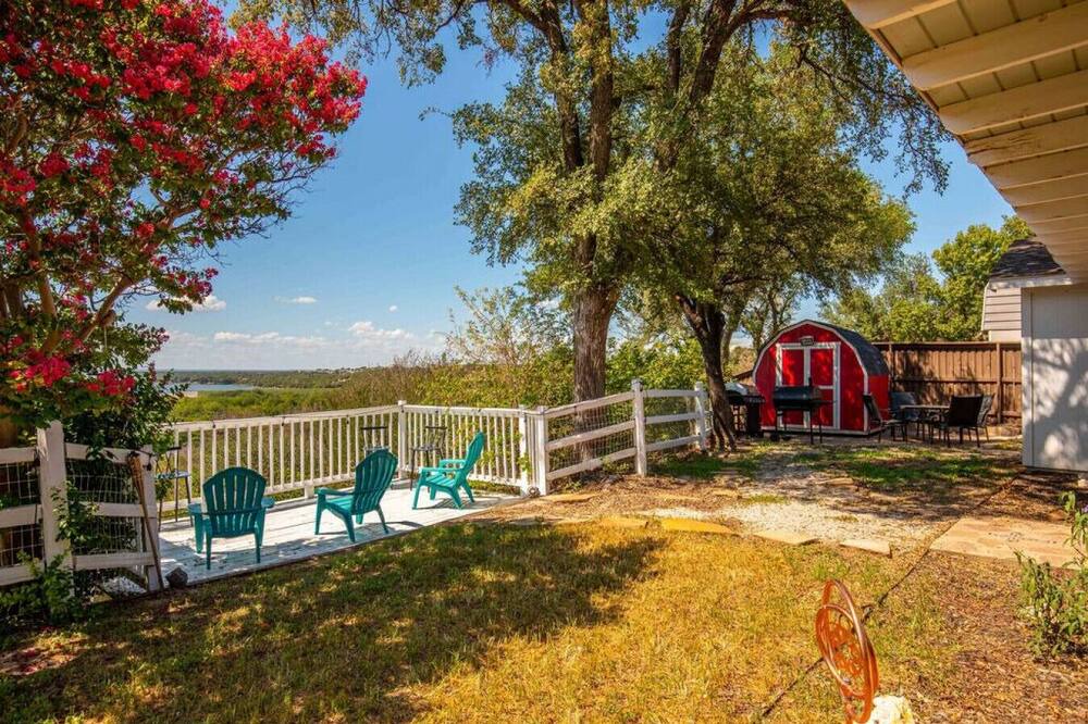 Photo of Others in River Oaks