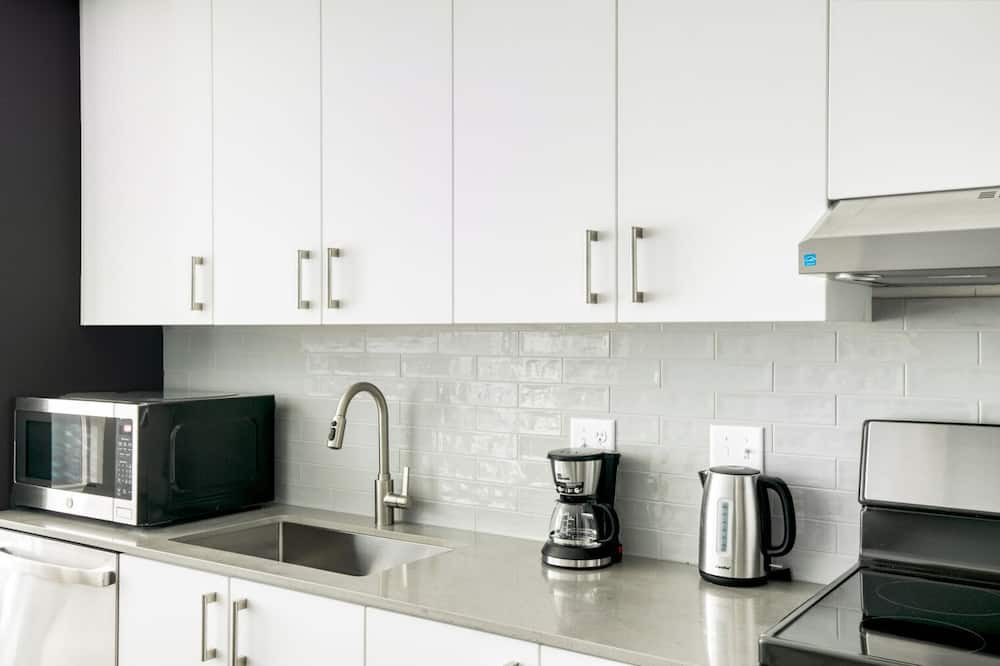 Photo of Kitchen in Five Points