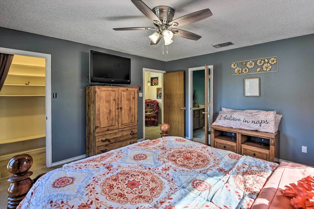 Photo of Bedroom in West Arlington