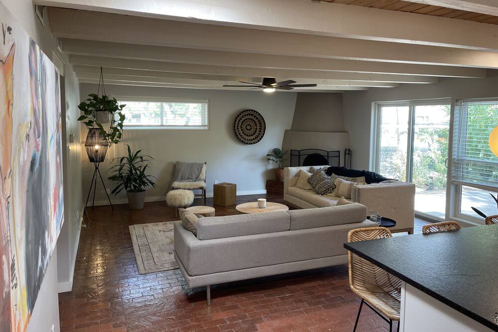 Photo of Livingroom in Corrales