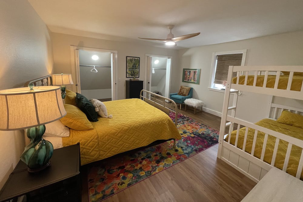 Photo of Bedroom in Mena