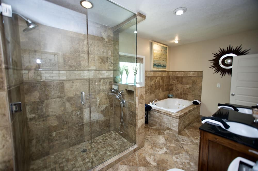 Photo of Bathroom in Greater South Side