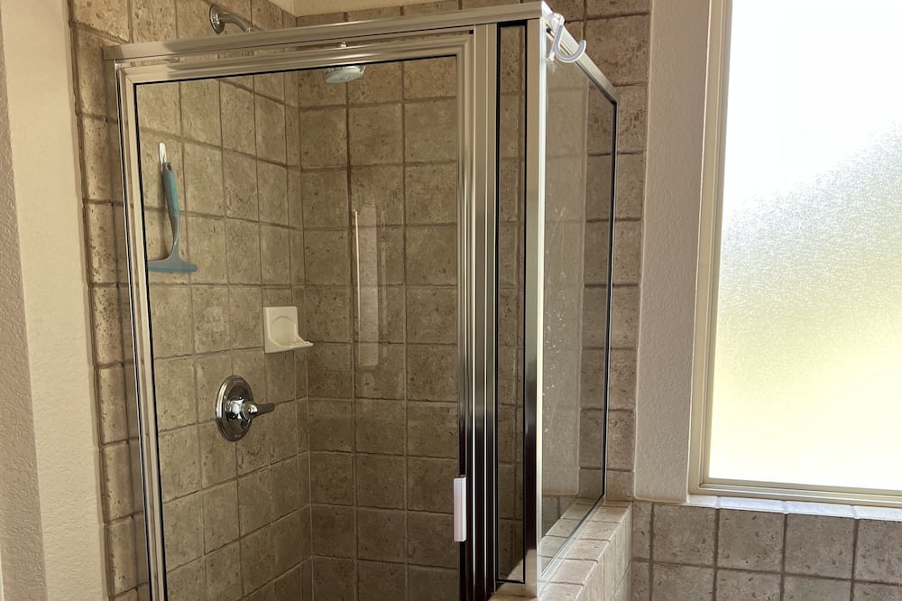 Photo of Bathroom in Brownwood