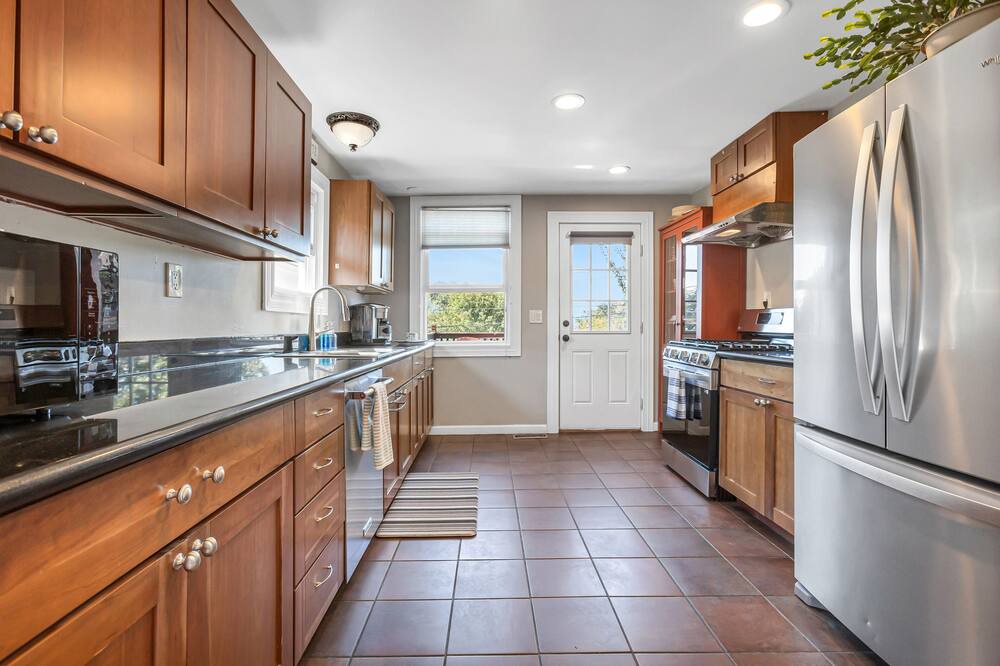Photo of Kitchen in Mid-Beacon Hill