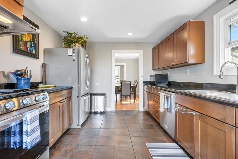 Photo of Kitchen in Mid-Beacon Hill