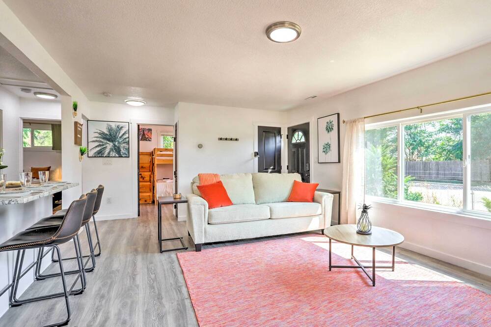 Photo of Bedroom in Dupont
