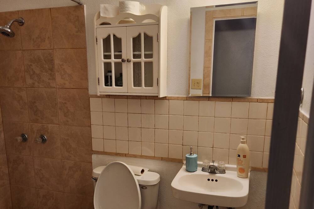Photo of Bathroom in Northeast Heights