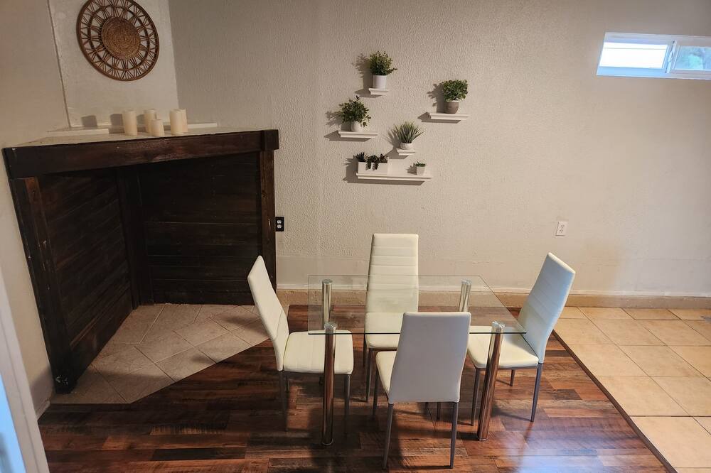 Photo of Kitchen in Northeast Heights