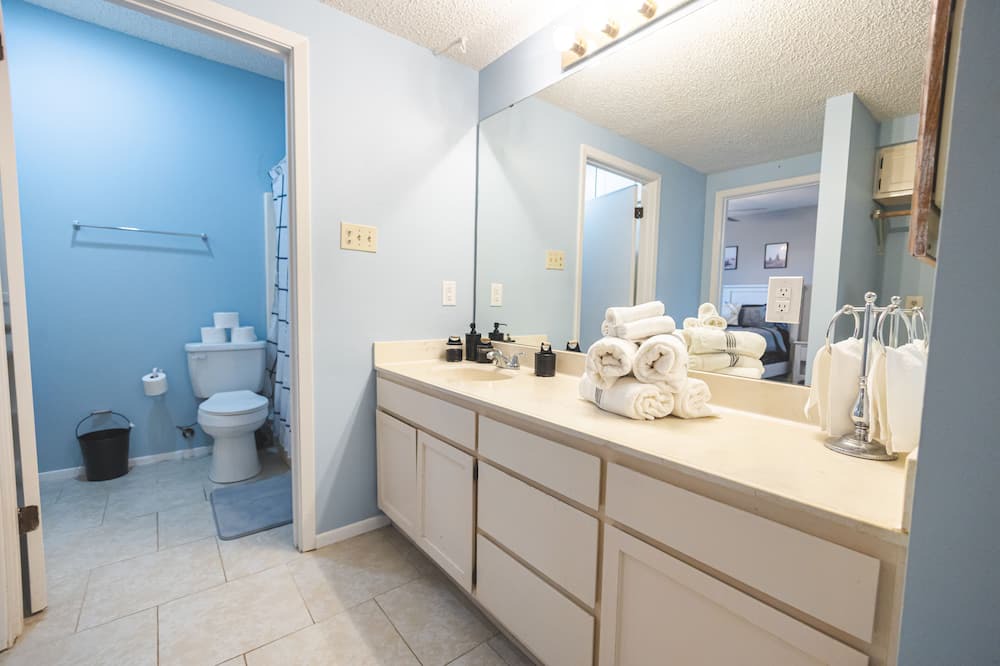 Photo of Bathroom in San Angelo