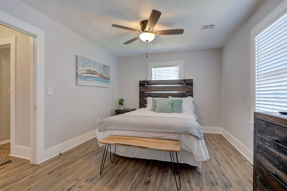 Photo of Bedroom in Blanchard