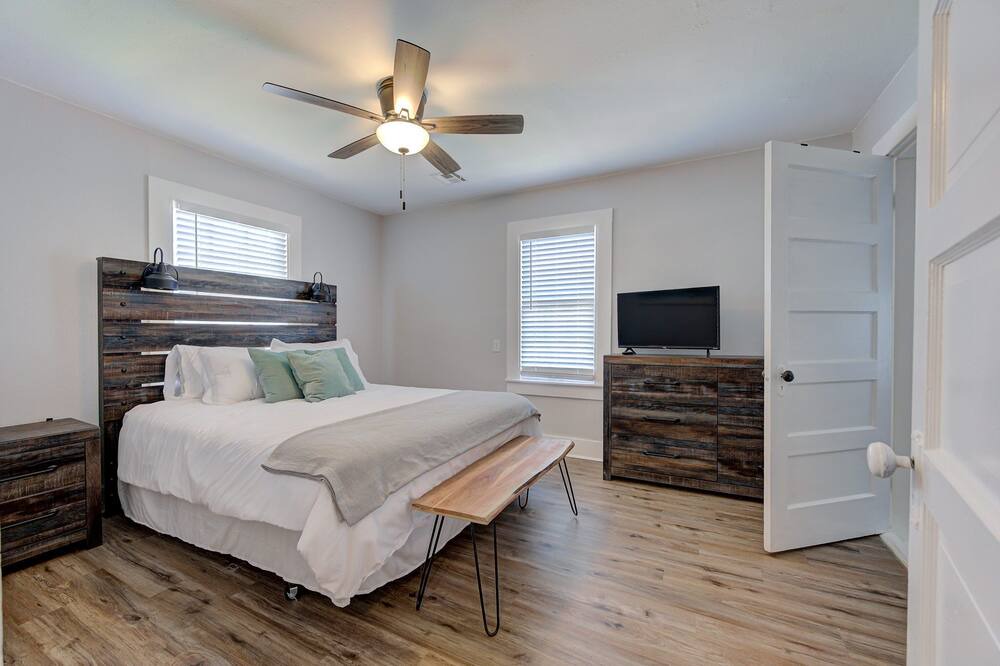 Photo of Bedroom in Blanchard