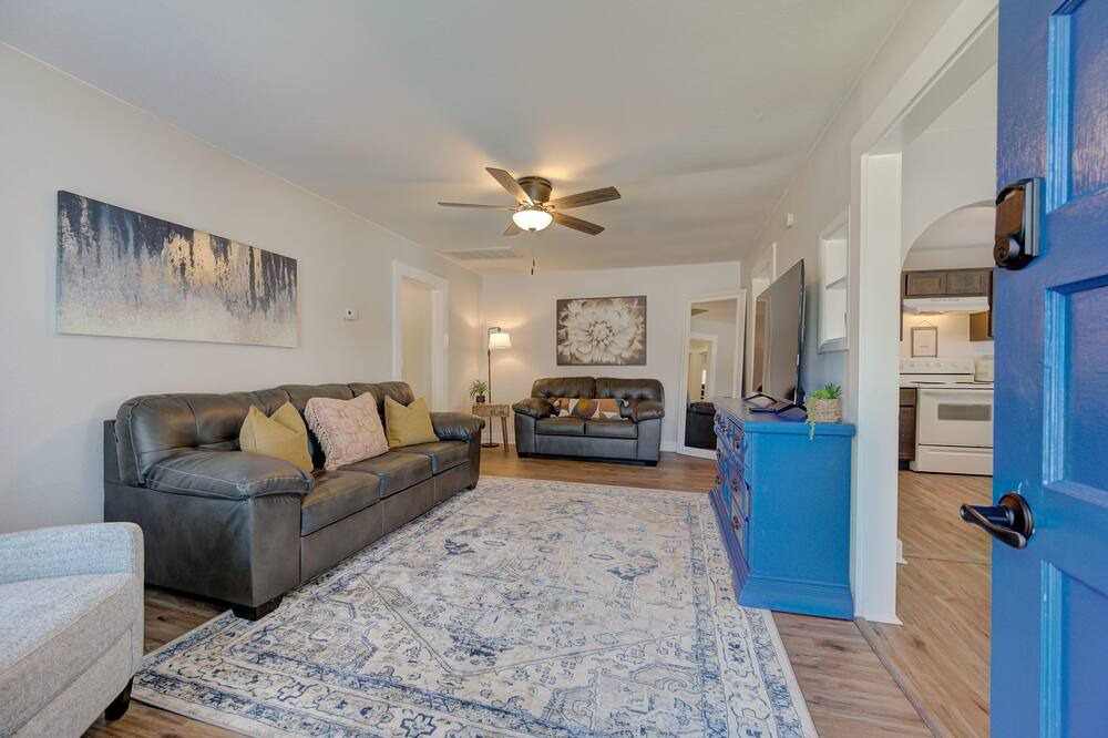 Photo of Livingroom in Blanchard
