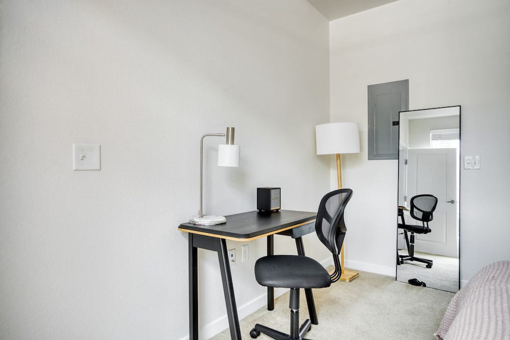 Photo of Bedroom in Uptown