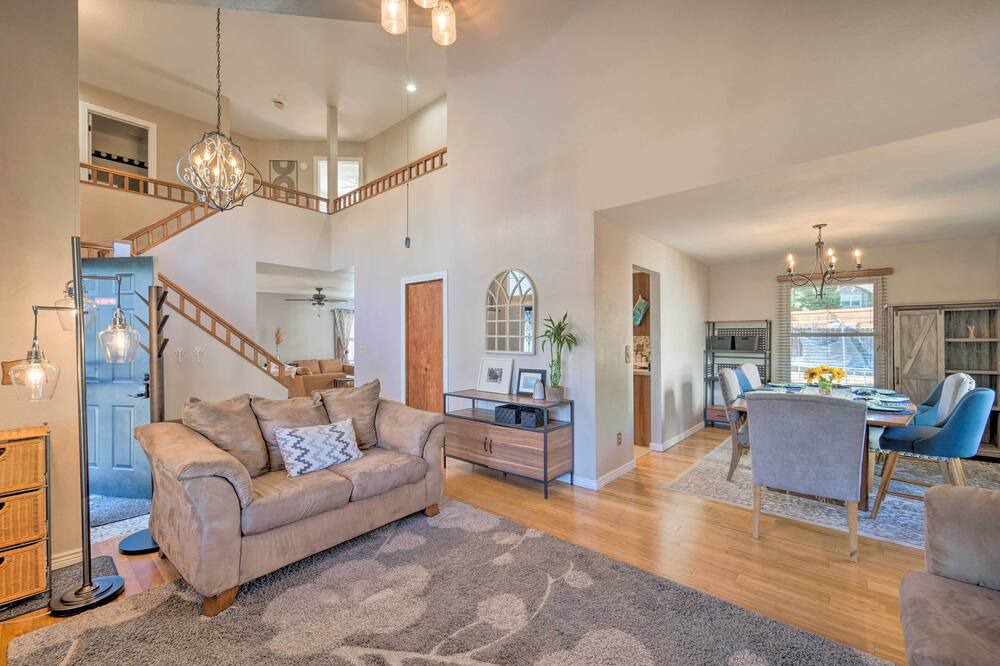 Photo of Livingroom in South Westminster