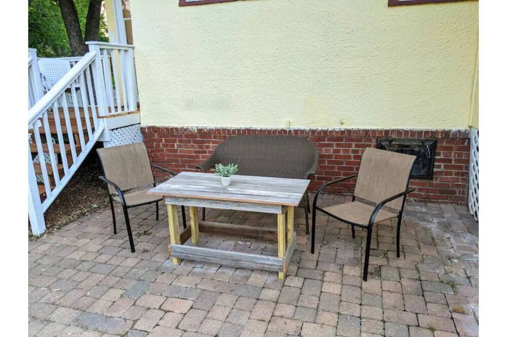Photo of Patio Balcony in St. Joseph