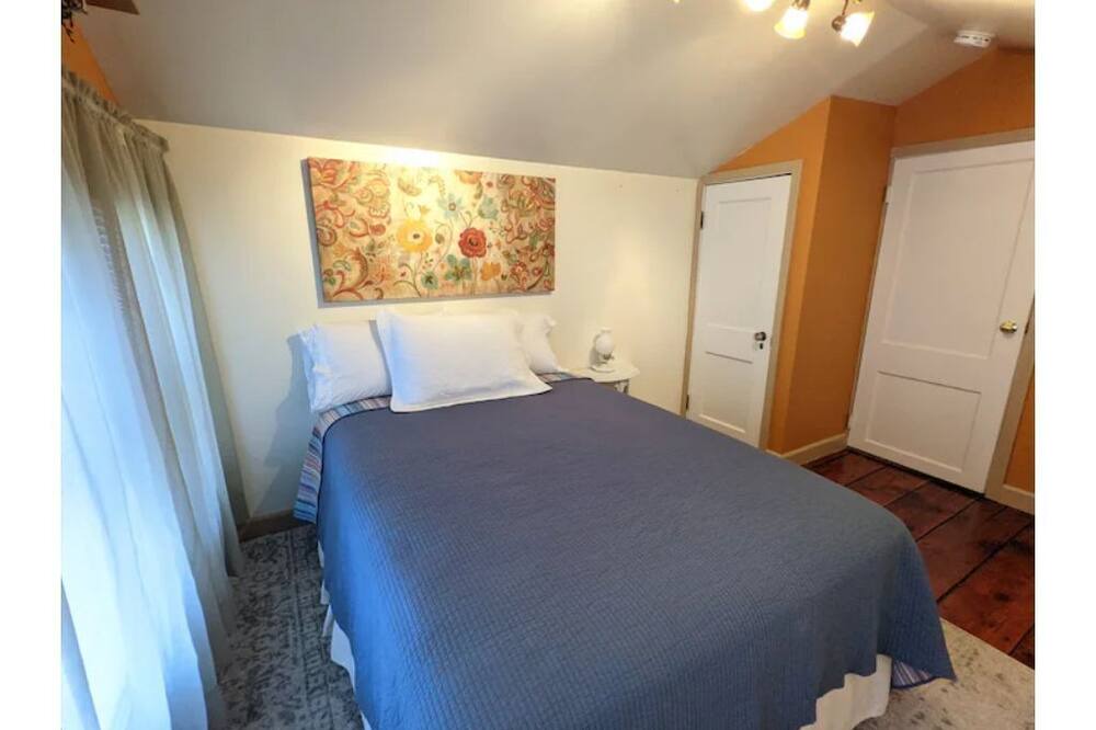 Photo of Bedroom in St. Joseph