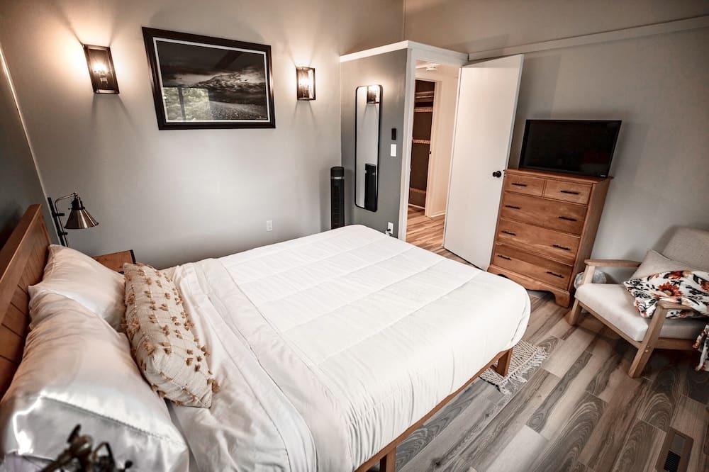 Photo of Bedroom in Fostoria