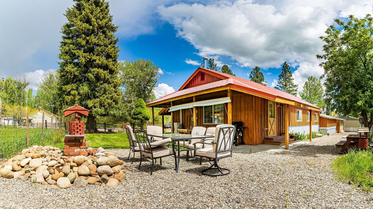 Photo of Outdoor in Halfway