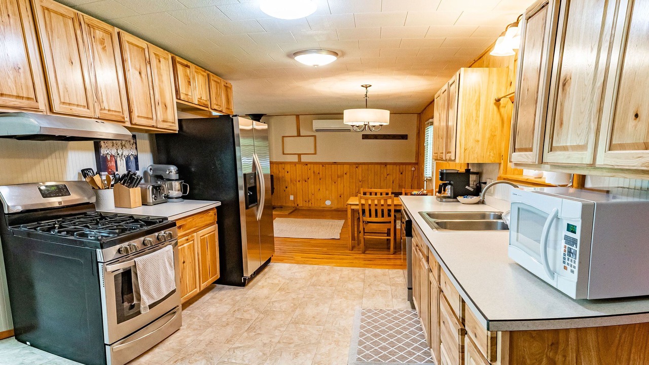 Photo of Kitchen in Halfway