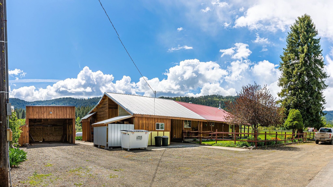 Photo of Outdoor in Halfway