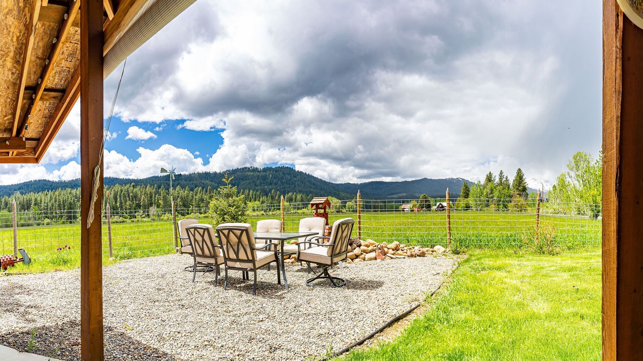 Photo of Outdoor in Halfway