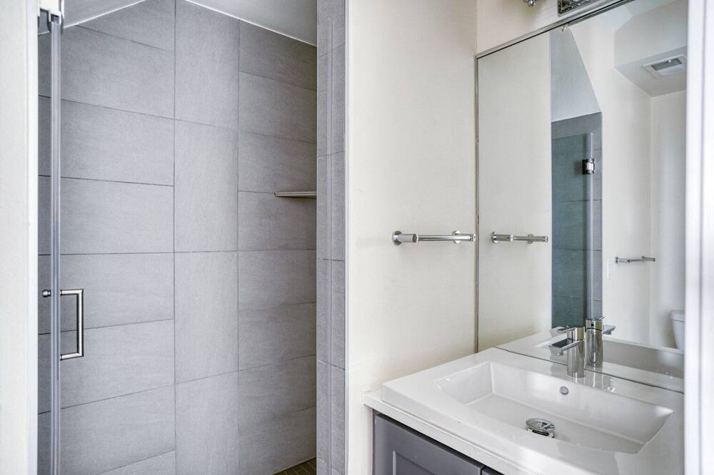 Photo of Bathroom in Cherry Creek