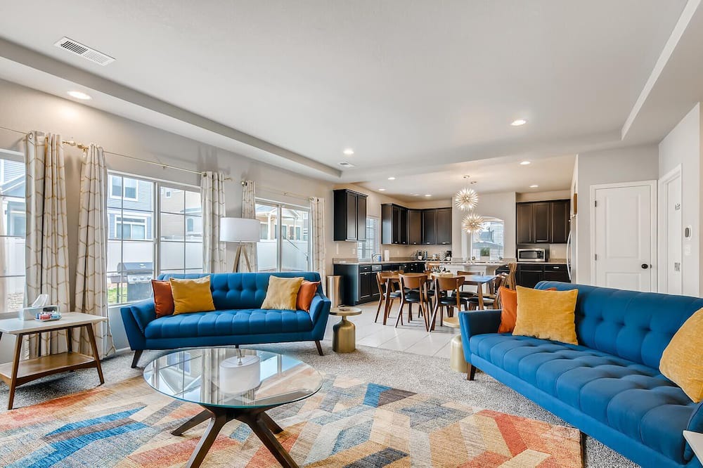 Photo of Livingroom in Green Valley Ranch