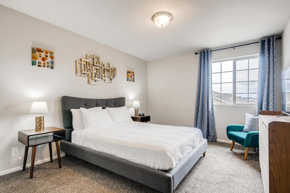 Photo of Bedroom in Green Valley Ranch