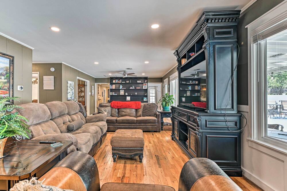 Photo of Bedroom in Brownwood