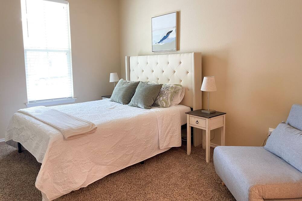 Photo of Bedroom in North Overton