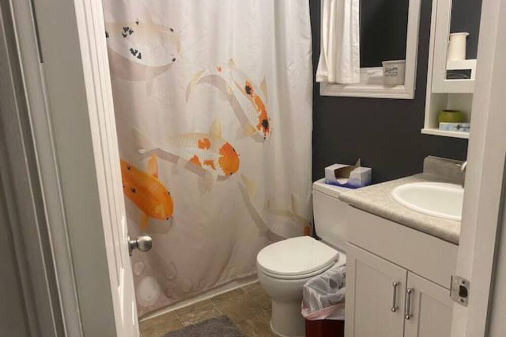 Photo of Bathroom in Lawton Park