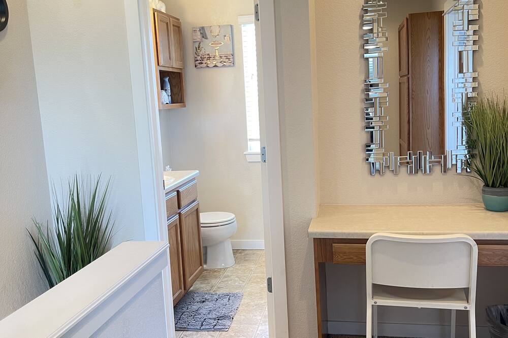Photo of Bathroom in Henderson
