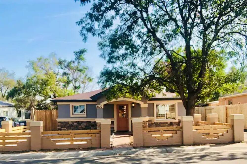 Photo of Outdoor in Berkley
