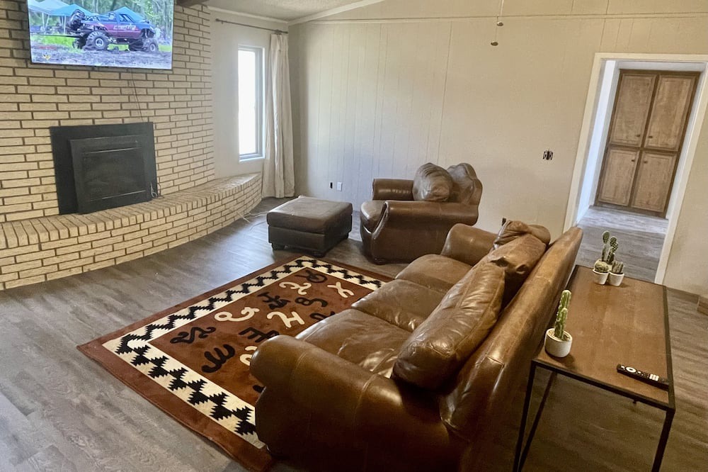 Photo of Livingroom in Fieldton