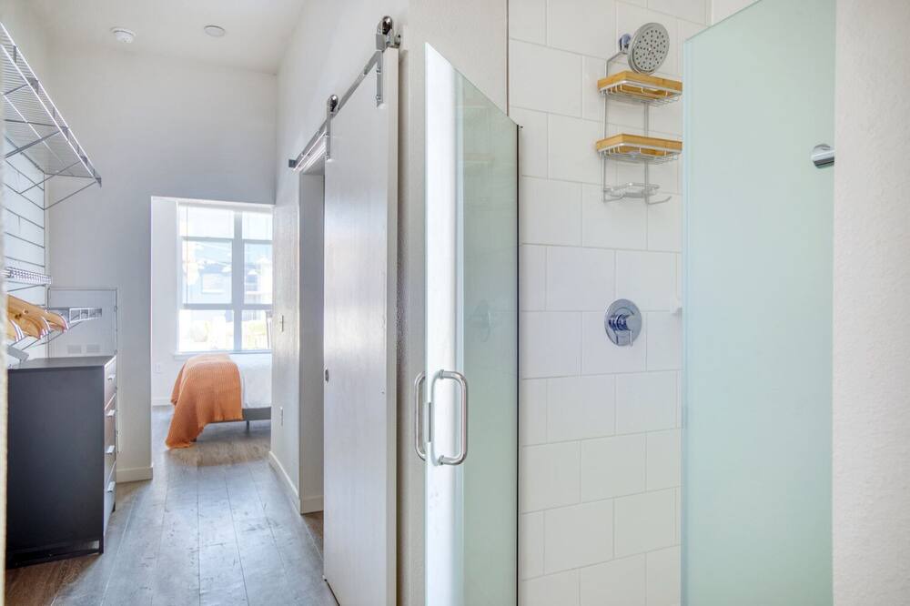 Photo of Bathroom in Five Points
