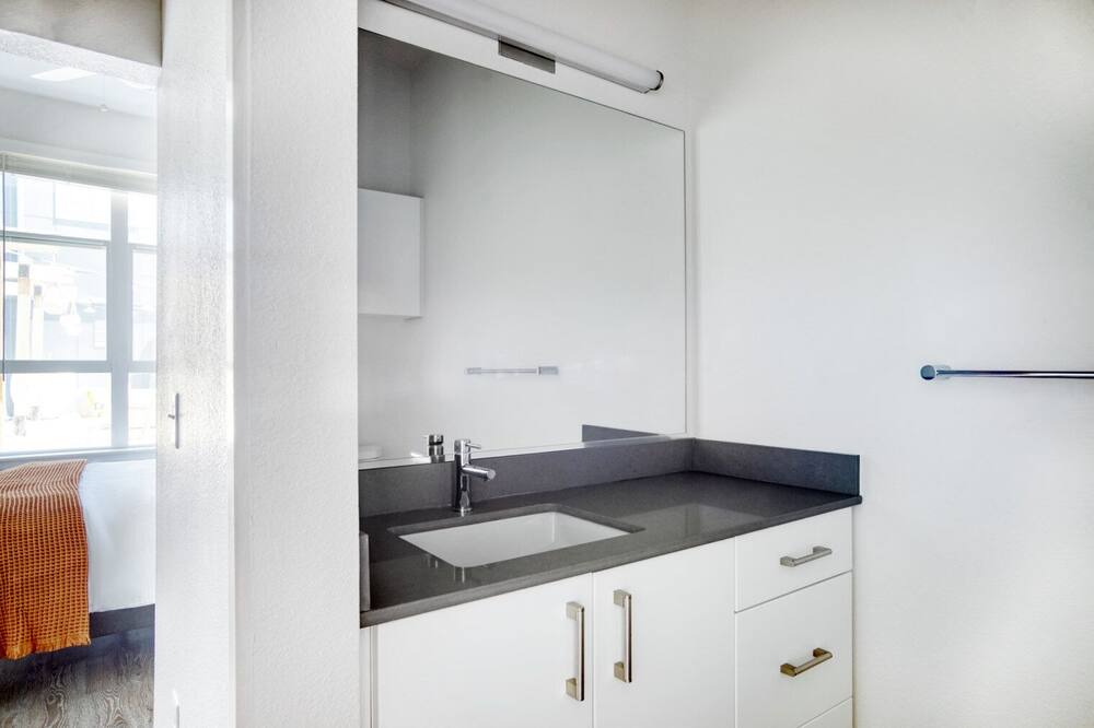 Photo of Kitchen in Five Points