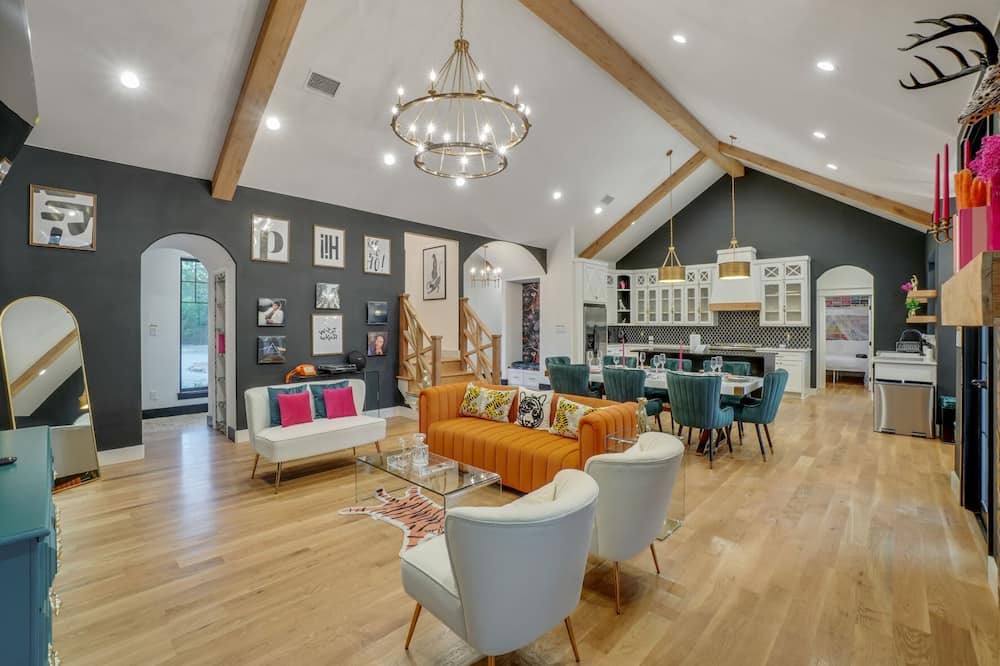 Photo of Livingroom in Waxahachie