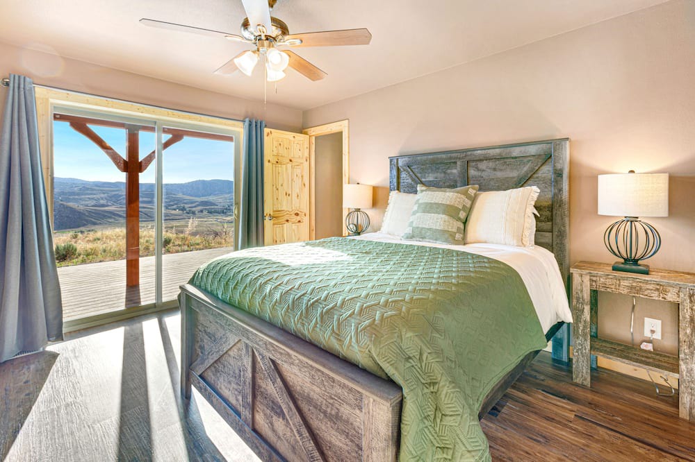 Photo of Bedroom in Brewster