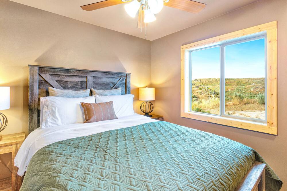 Photo of Bedroom in Brewster