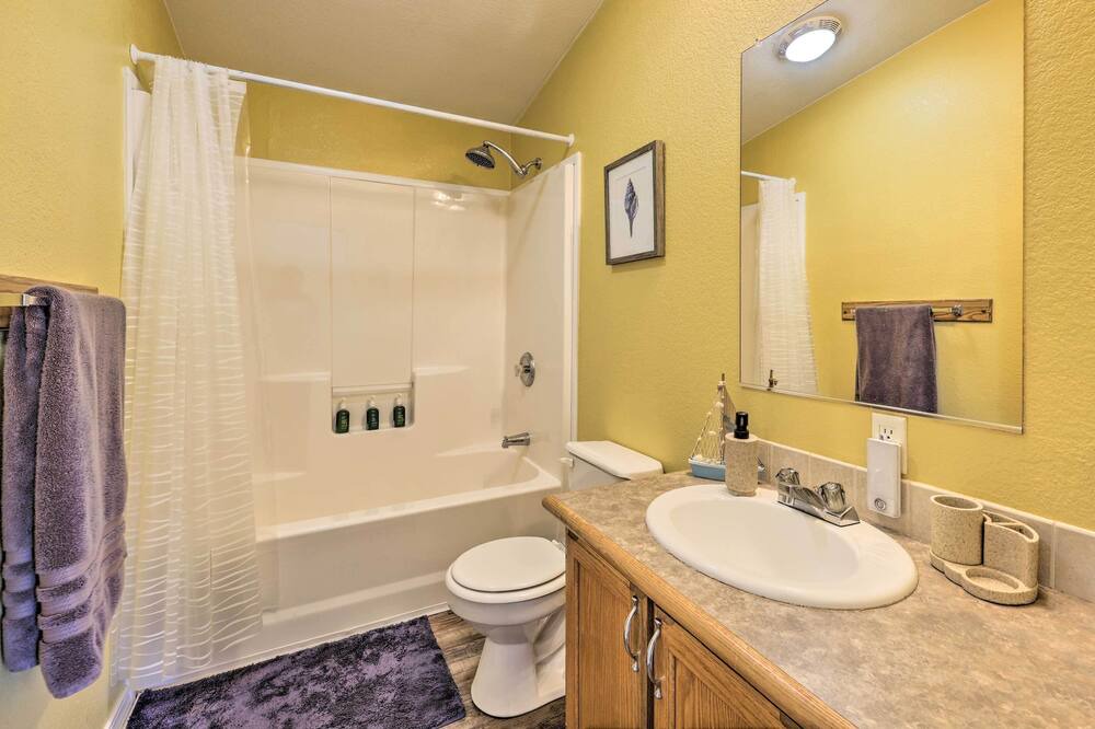 Photo of Bathroom in St. Joseph