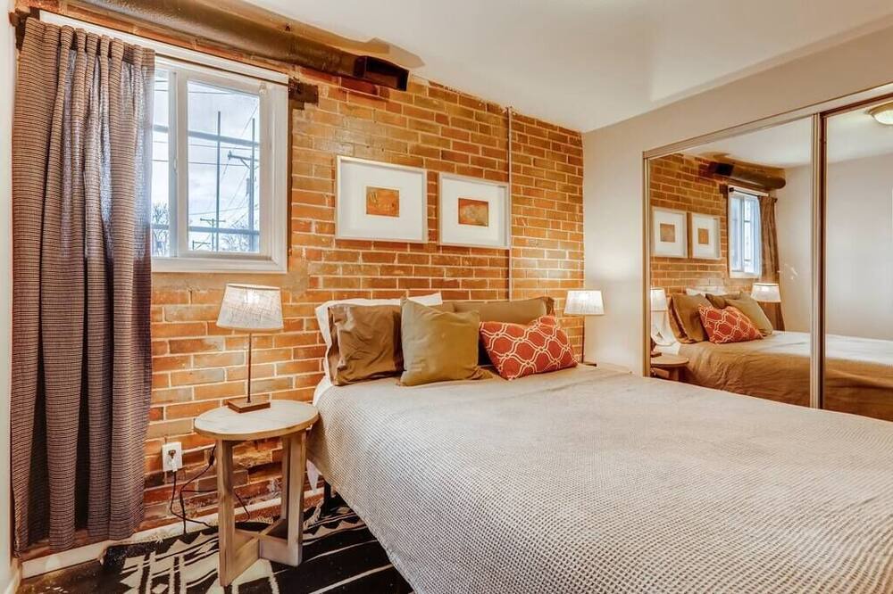 Photo of Bedroom in Speer