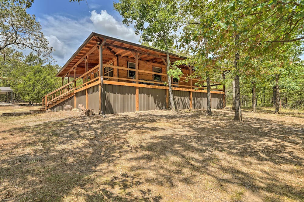Photo of Outdoor in Clayton