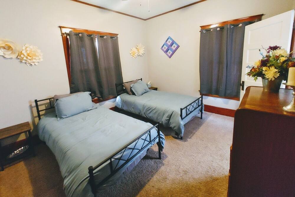Photo of Bedroom in Hamilton